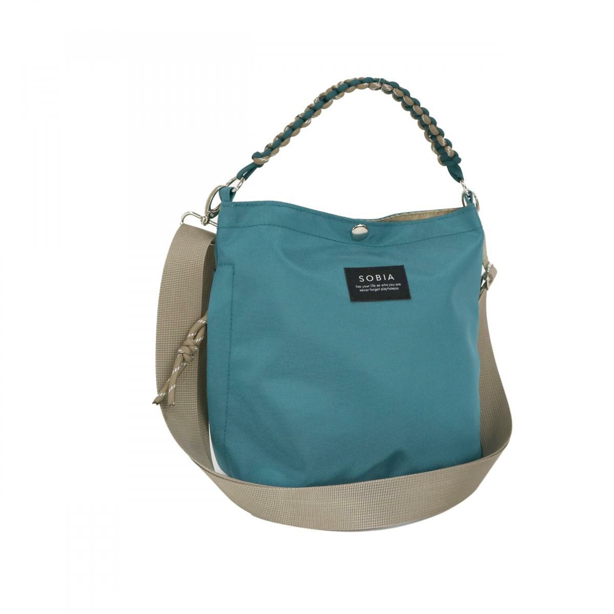 ブルーグリーン