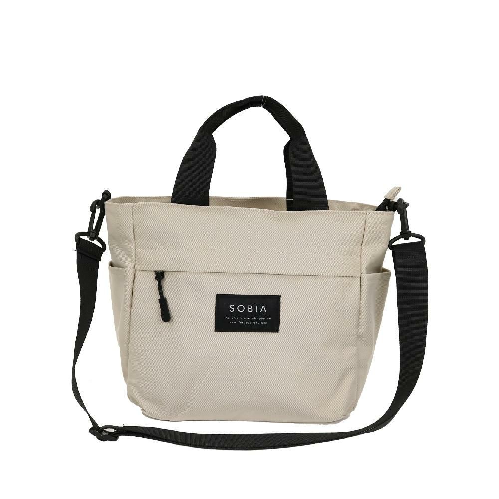 ライトベージュ