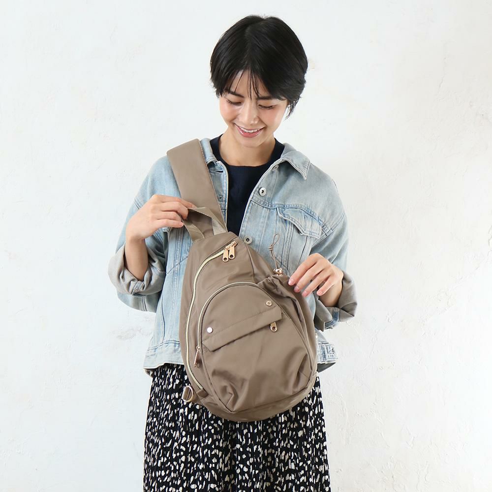 e.e.p.withable多機能ボディバッグ aristellaの商品ページ|ポルカポルカ